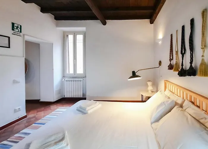 Apartment Easytopstay - Castel Sant'angelo Cosy Flat